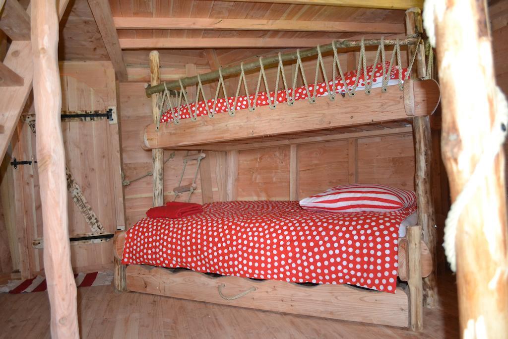 Cabanes Et Yourtes De La Vallee De L'Ance 호텔 Sauvessanges 객실 사진